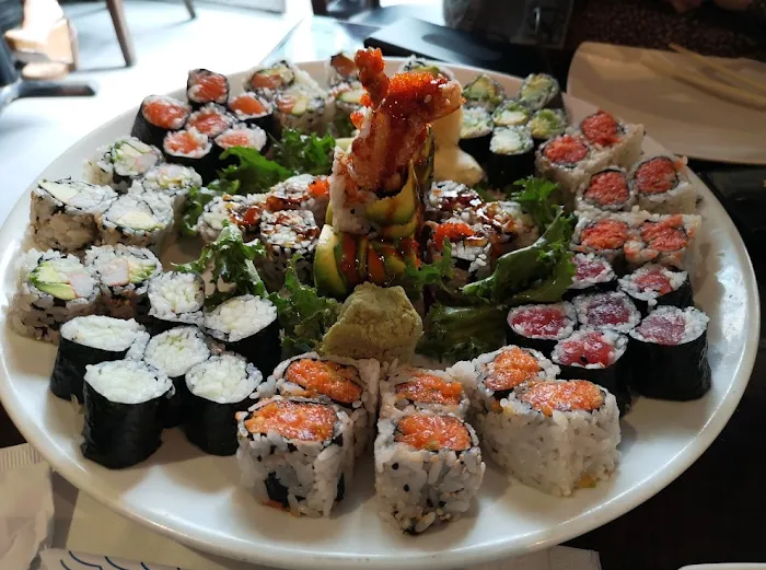 JR Sushi Picture 10