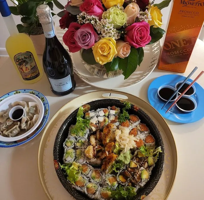 JR Sushi Picture 3