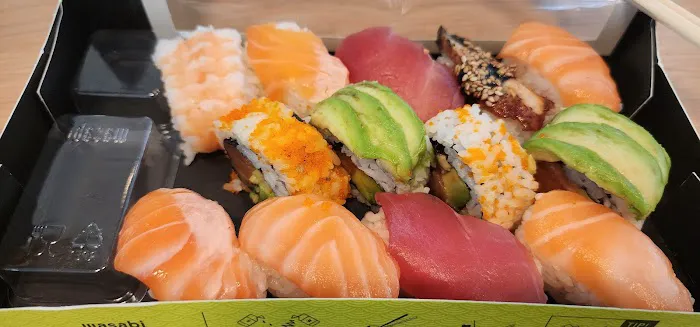 Wasabi sushi & bento Picture 4