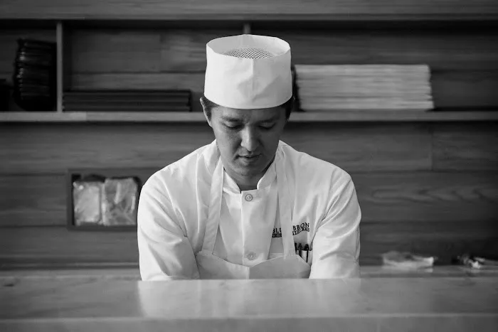 Blue Ribbon Sushi Bar at Hudson Eats Picture 5