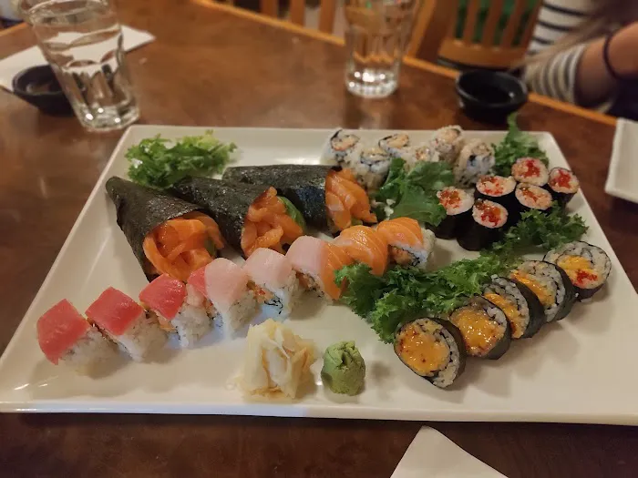 Mikaku Sushi Picture 6