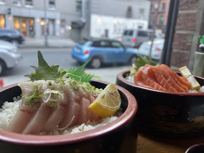 Mikaku Sushi Picture 7