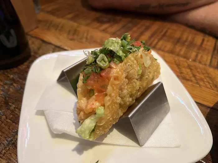 Shinka Ramen & Sake Bar Picture 9