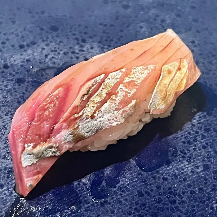 Sushi Ikumi Picture 8