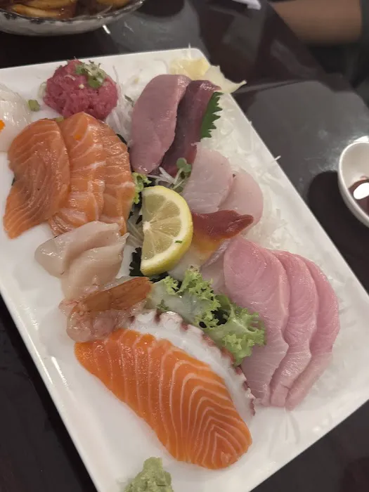Tomo21 Sushi Picture 1
