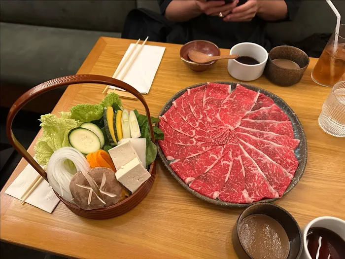 Sukiyaki Shabu Shabu GEN Picture 2