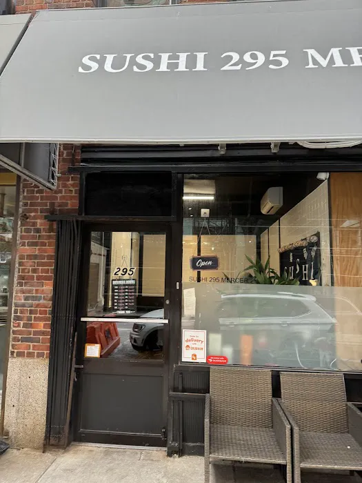 Sushi 295 Mercer Picture 10