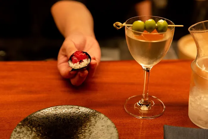 The Hand Roll Bar Picture 3