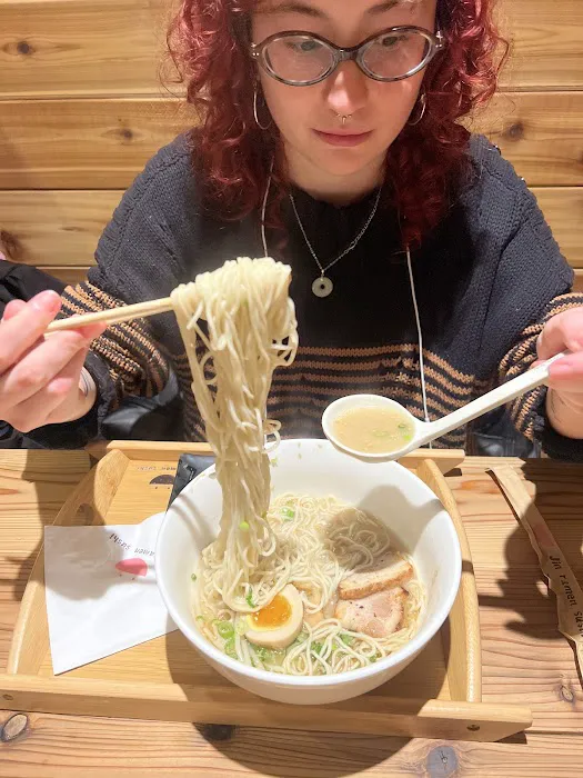 Jin Noodle and Sushi Picture 3