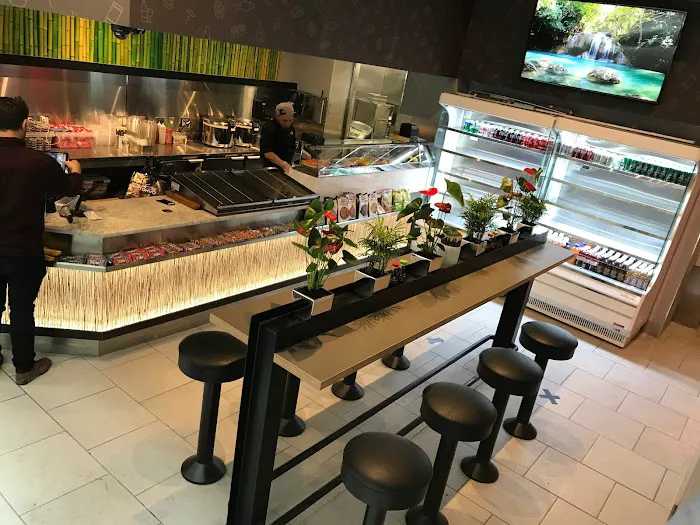 Sushi Tokyo Manhattan Picture 2