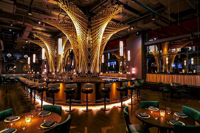 Aqua New York Picture 1
