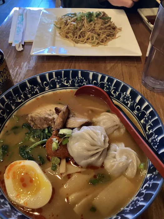 Momo Ramen Picture 6