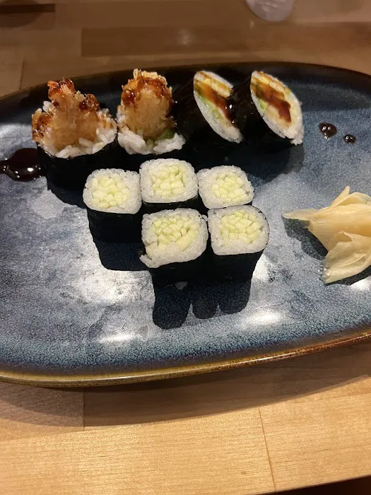 Hiroto Sushi Picture 9