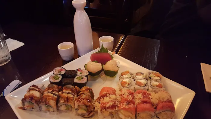 Hiroto Sushi Picture 6