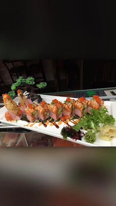 Waza Sushi + Ramen Picture 10