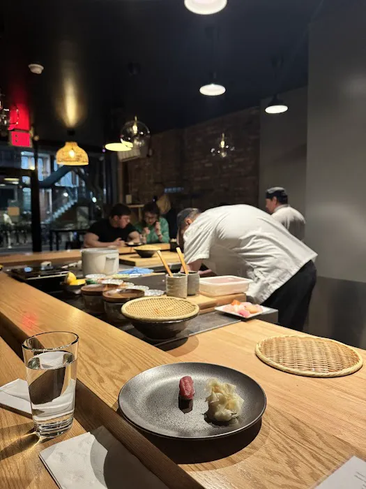Sushi W - East Village Picture 5