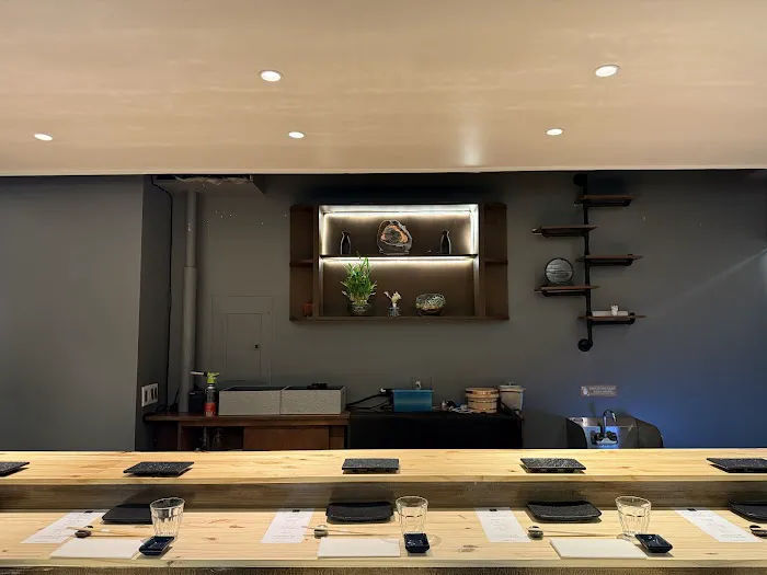 LUYA Omakase & Wine Bar Picture 10