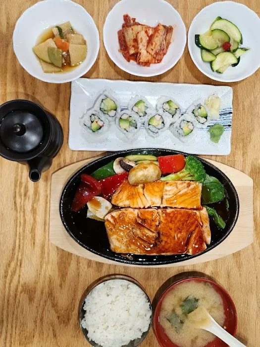 EJ BBQ & Sushi Picture 5
