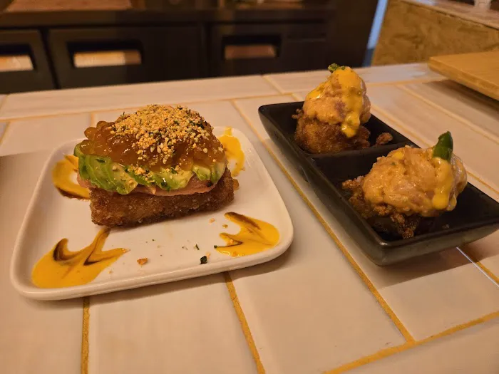 Temakase Hand Roll Bar - 28th St Picture 1