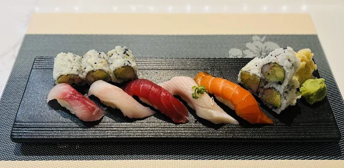Blue Mountain (Sushi, Bar&Lounge) Picture 10