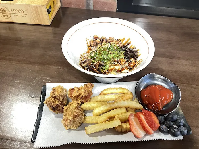 Toyo Ramen Bar Picture 8