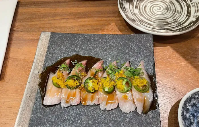 SURAM SUSHI & UDON Picture 7