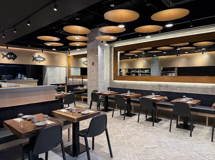 SURAM SUSHI & UDON Picture 8