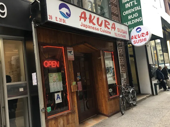 Akura Sushi Picture 9