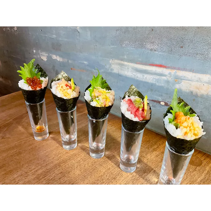Momo Sushi Shack Picture 10