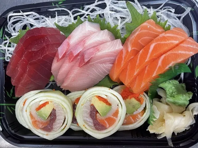 Koharu Sushi & Ramen Picture 1