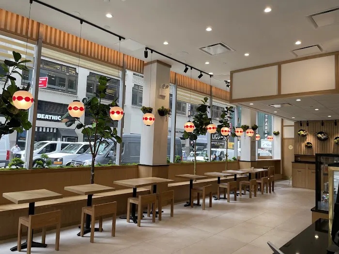 Sushi & Co-Broadway Picture 10