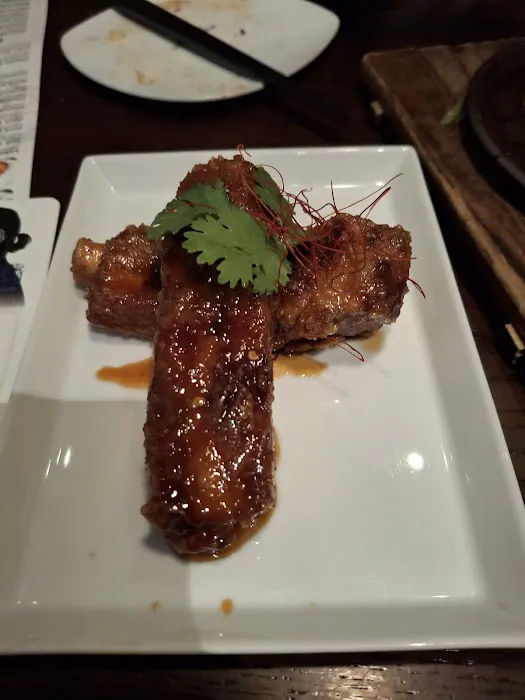 Momosan Ramen & Sake Picture 9