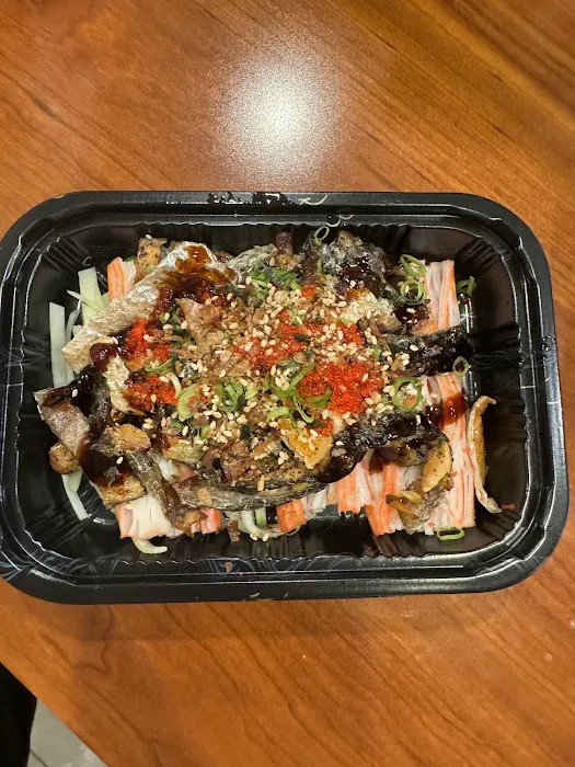 Momo Sushi Picture 10