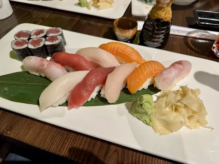 Ari Sushi Picture 5