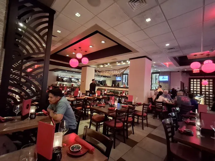 RA Sushi Bar Restaurant Picture 6