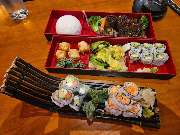 Miyama Sushi & Steakhouse Picture 1