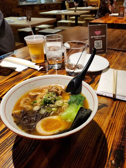 Jin Noodle Sushi Picture 7