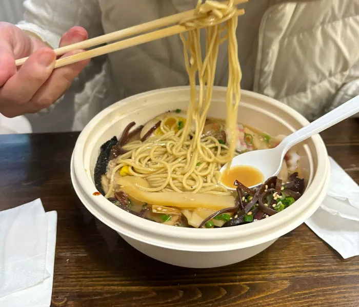 OKI Poke & Ramen Picture 4