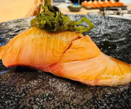 Omakase OSUKAA Midtown East