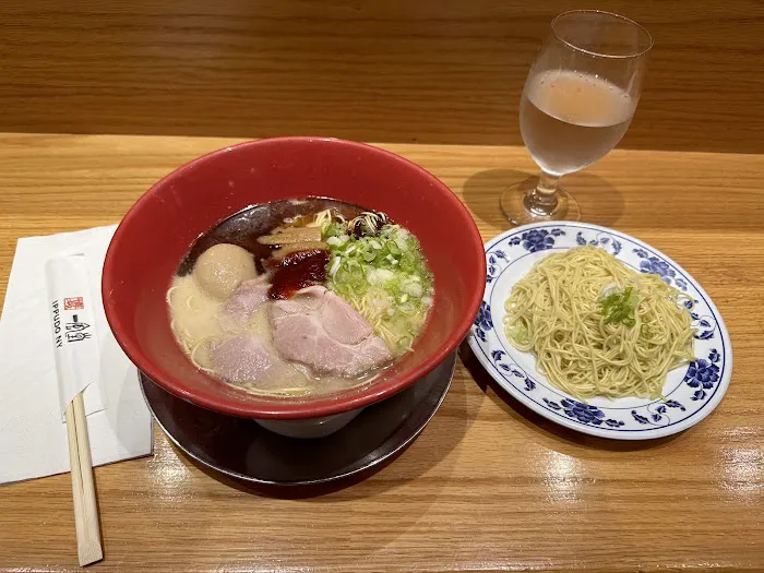IPPUDO 5th Avenue Picture 1