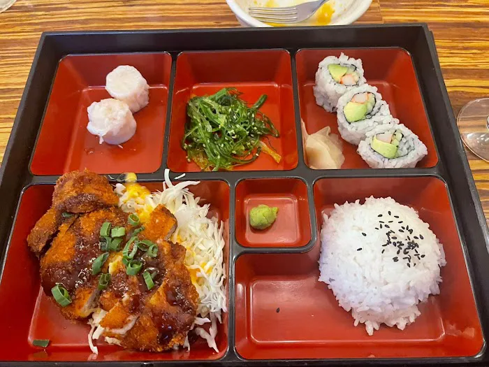 PacRim Sushi & Asian Cuisine Picture 1
