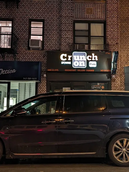 Crunch On 12 Sushi Picture 4
