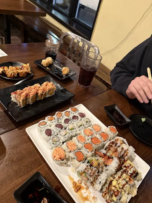Rakuzen AYCE Sushi Picture 2