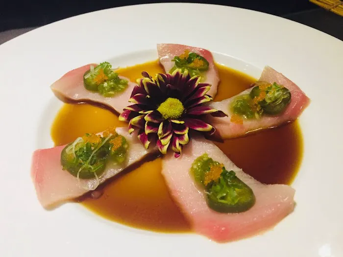 GU JAPANESE FUSION SUSHI & BAR Picture 10