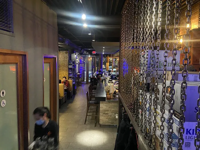 GU JAPANESE FUSION SUSHI & BAR Picture 8