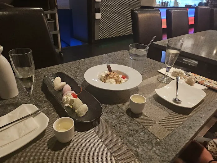 Nagoya Fusion sushi Picture 5