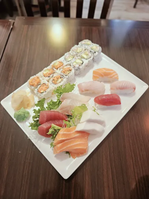 East Sushi Bistro Picture 5