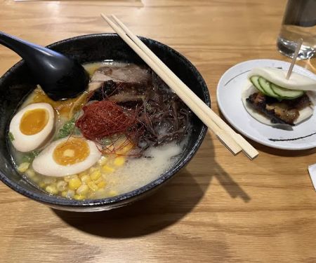 Tanoshii Ramen