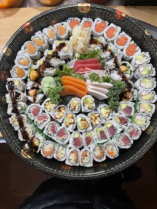 Inaka Sushi Picture 3