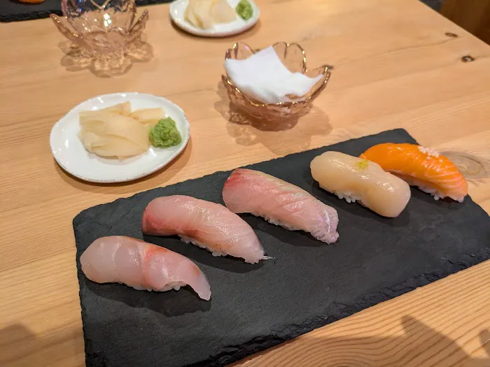 GOHAN SUSHI INC Picture 4